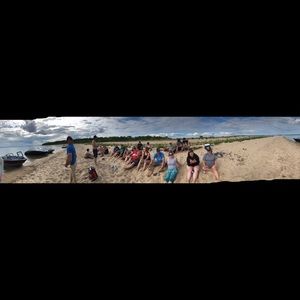 Meet your Posher, Crystal